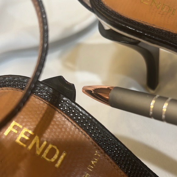 Fendi Dark Wash Denim Floral Leather Peep Toe Ankle Strap Sandals Size 37 is 6.5 - Picture 9 of 12